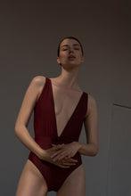 Load image into Gallery viewer, Square Ring Gold