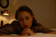 Load image into Gallery viewer, Hoops twisted Gold